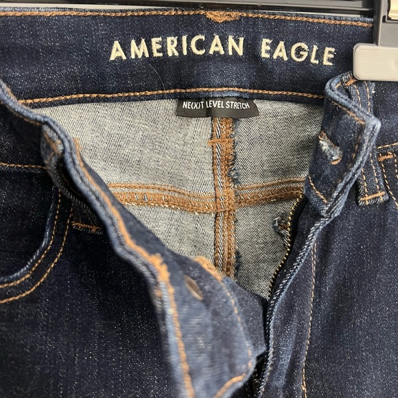 American Eagle High-Rise Jegging, Dark Wash (size 8, Skinny) - Picture 6 of 6